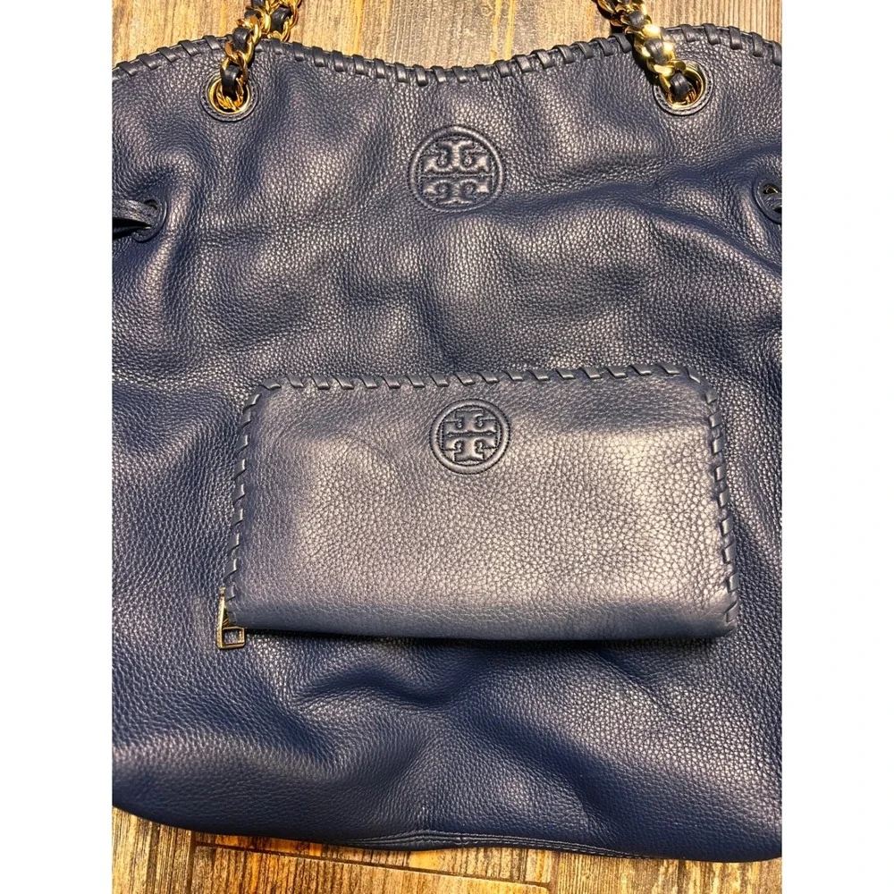 Tory Burch Navy Leather Marion Slouchy Tote Bag Purse Gold Chain &‎ Wallet EUC